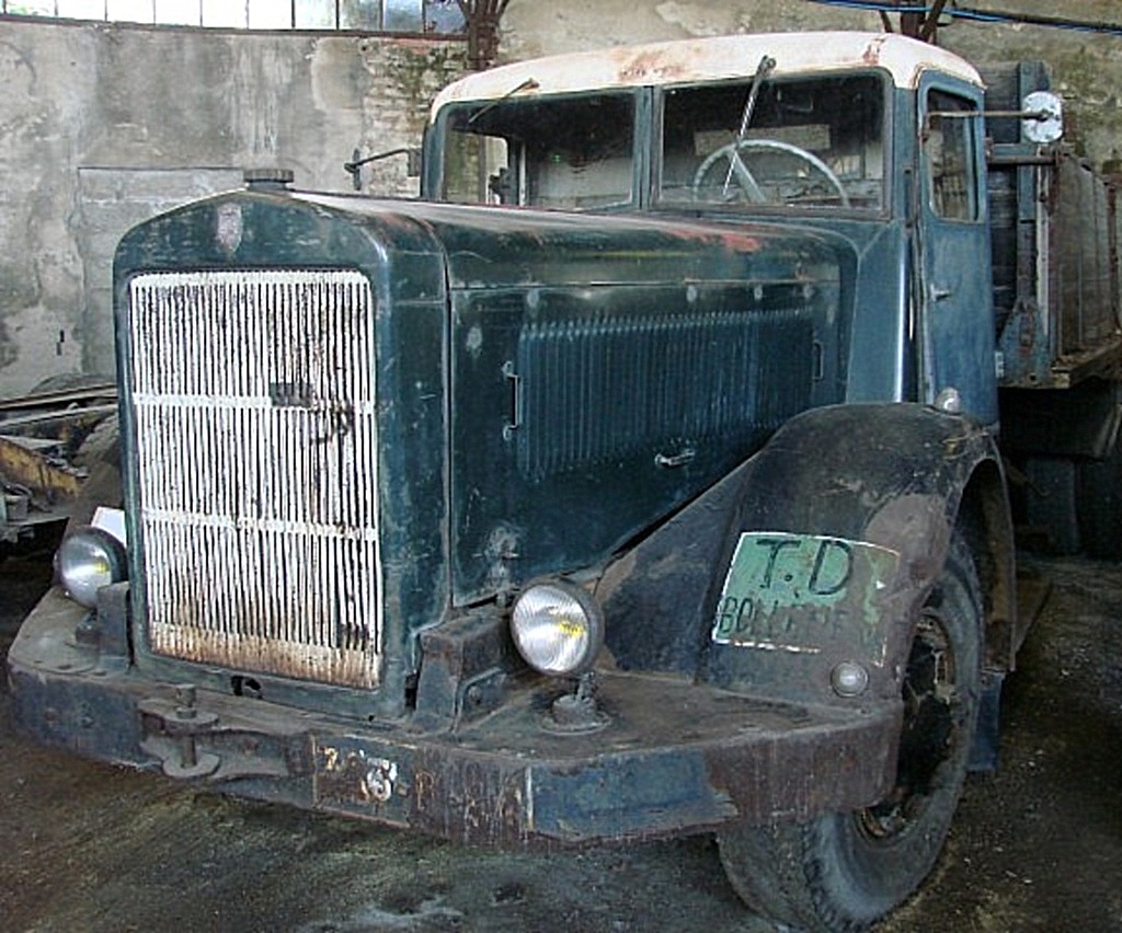 112