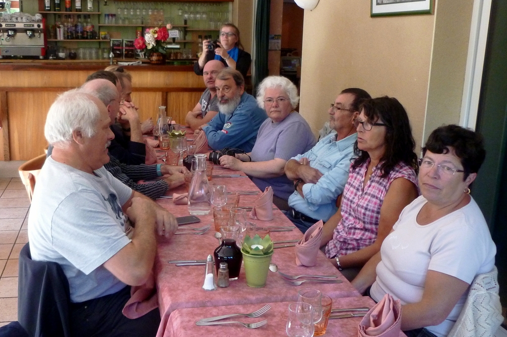 sortie (210)